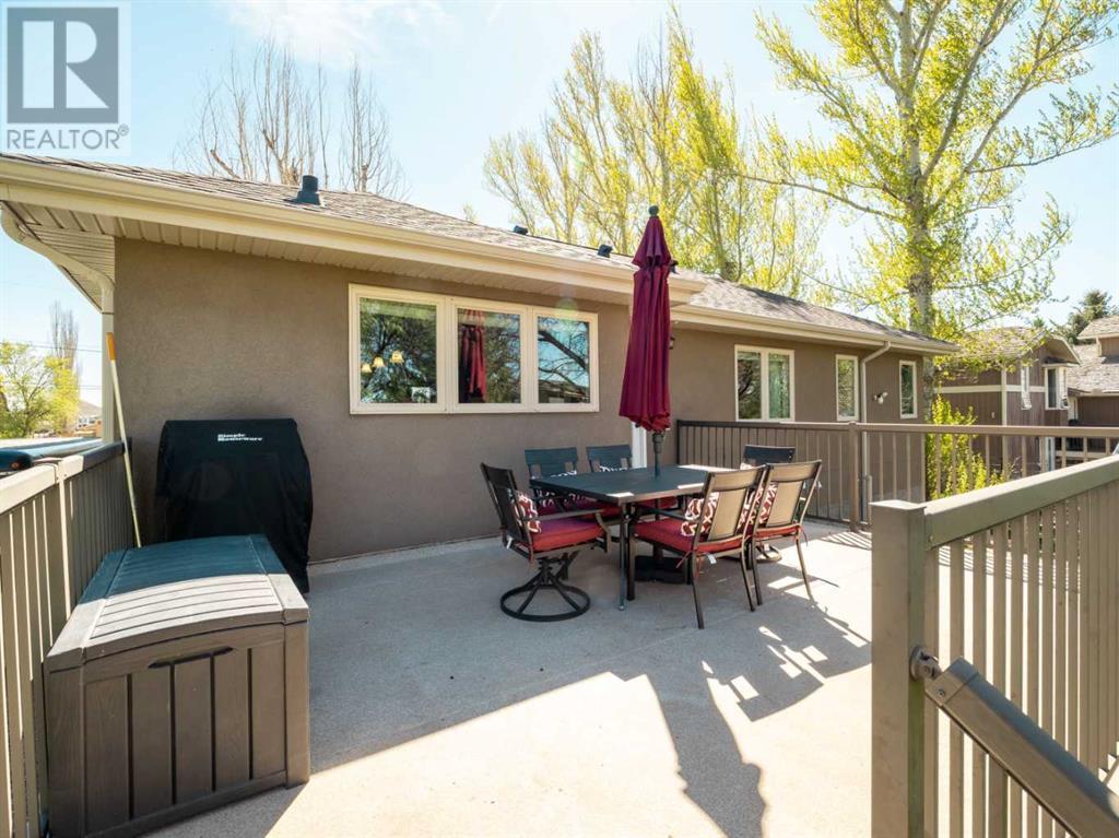 174 S 3rd Street E, Magrath, Alberta  T0K 1J0 - Photo 18 - A2242098