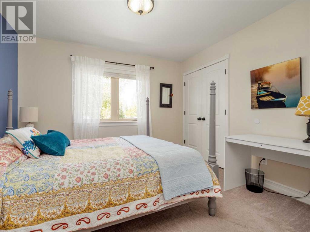 174 S 3rd Street E, Magrath, Alberta  T0K 1J0 - Photo 24 - A2242098