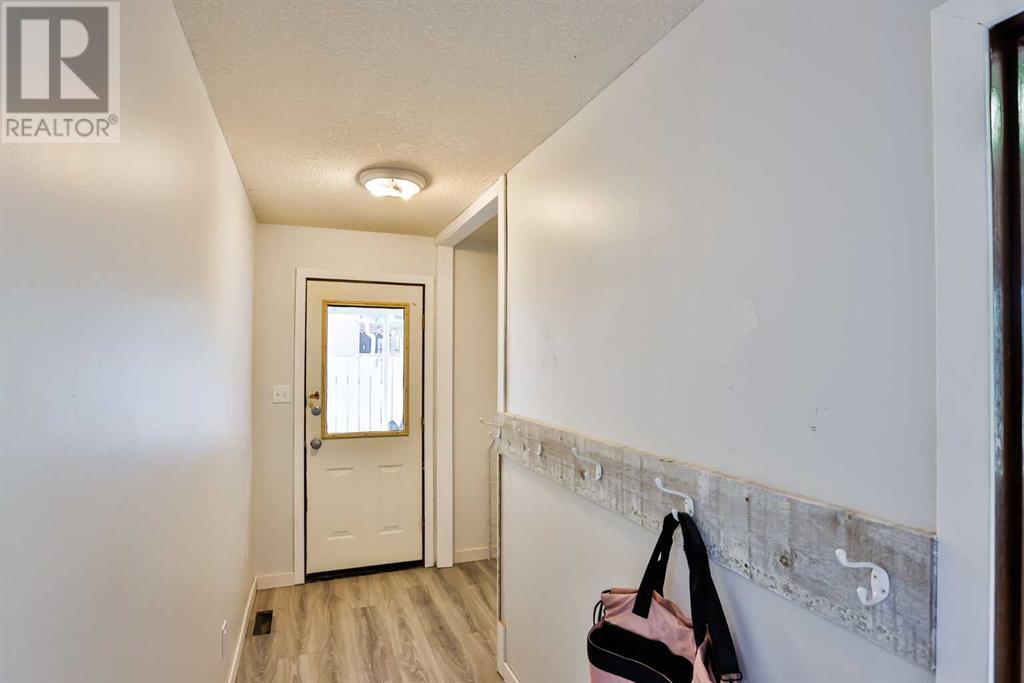 5108 4 Street, Coalhurst, Alberta  T0L 0V0 - Photo 10 - A2241217