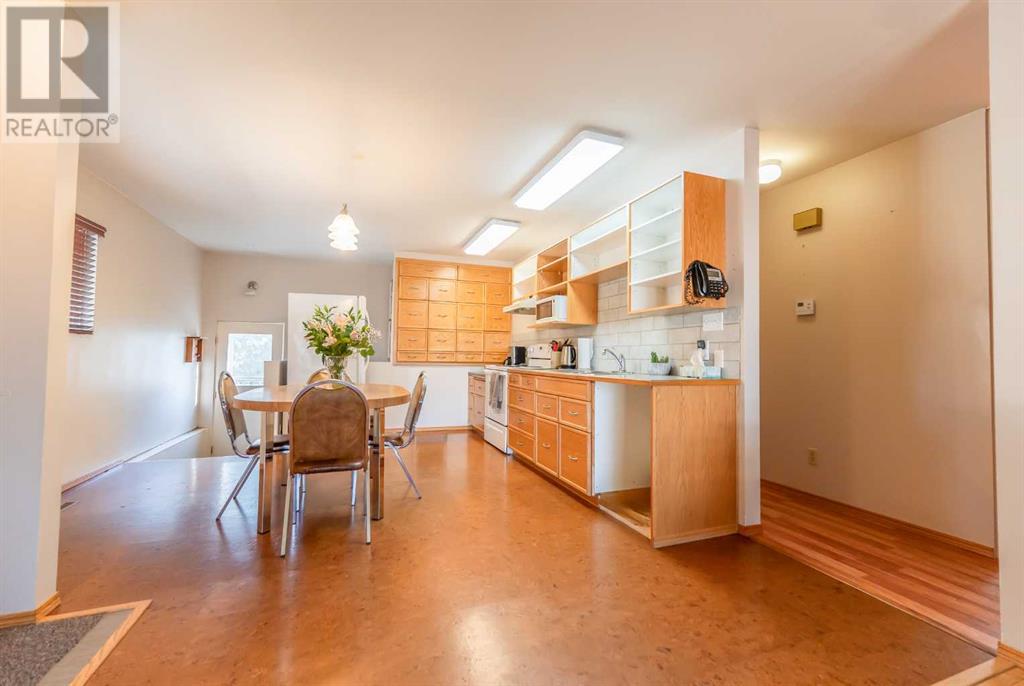 1213 Ventura Place N, Lethbridge, Alberta  T1H 1X8 - Photo 10 - A2241061