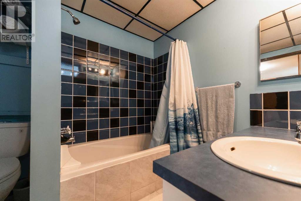 1213 Ventura Place N, Lethbridge, Alberta  T1H 1X8 - Photo 42 - A2241061