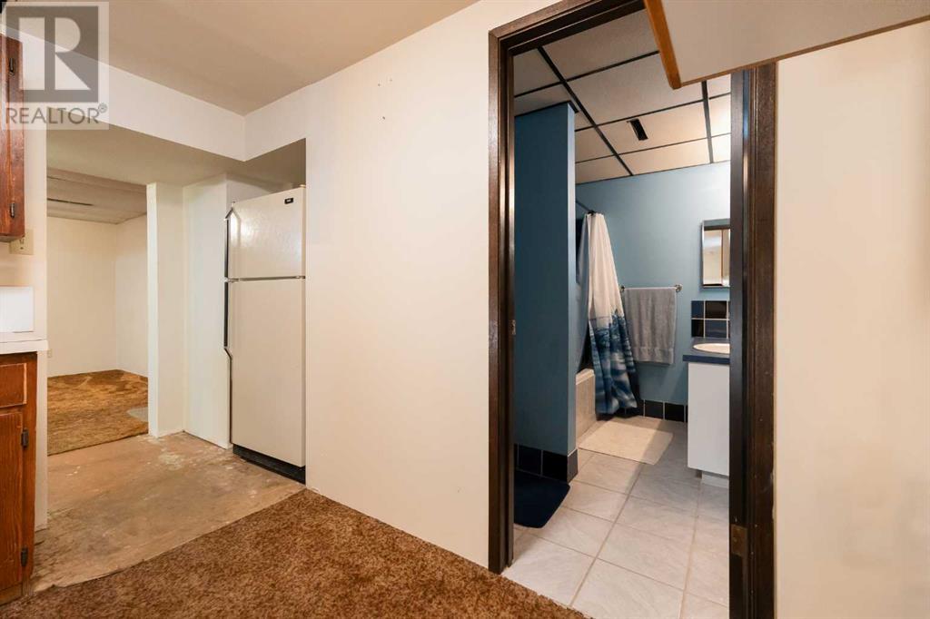 1213 Ventura Place N, Lethbridge, Alberta  T1H 1X8 - Photo 41 - A2241061