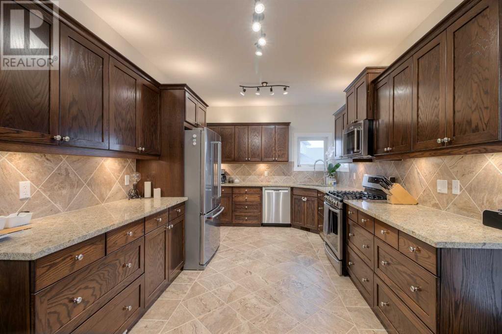 2202 Cedar Crescent, Coaldale, Alberta  T1M 0A5 - Photo 13 - A2241747