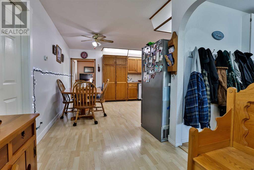5226 43 Avenue S, Taber, Alberta  T1G 1B6 - Photo 9 - A2235373