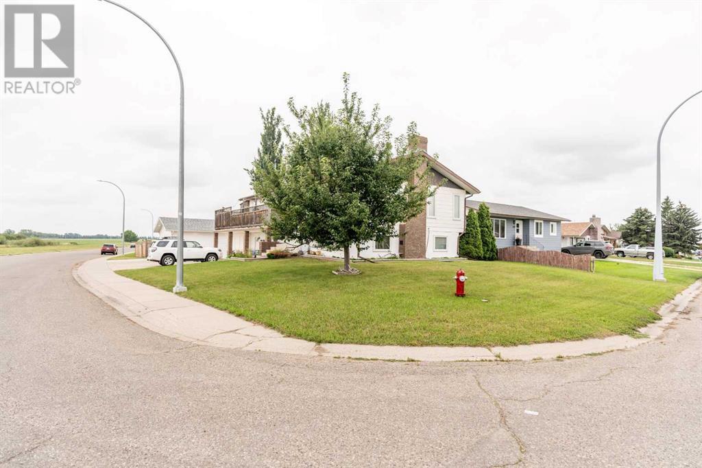 4716 Heritage Drive, Taber, Alberta  T1G 1A4 - Photo 2 - A2241944