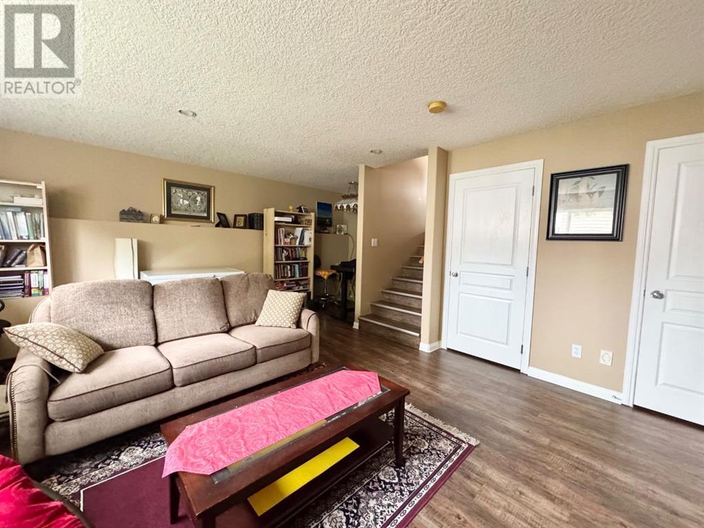 335 Lynx Crescent N, Lethbridge, Alberta  T1H 6X7 - Photo 28 - A2241578