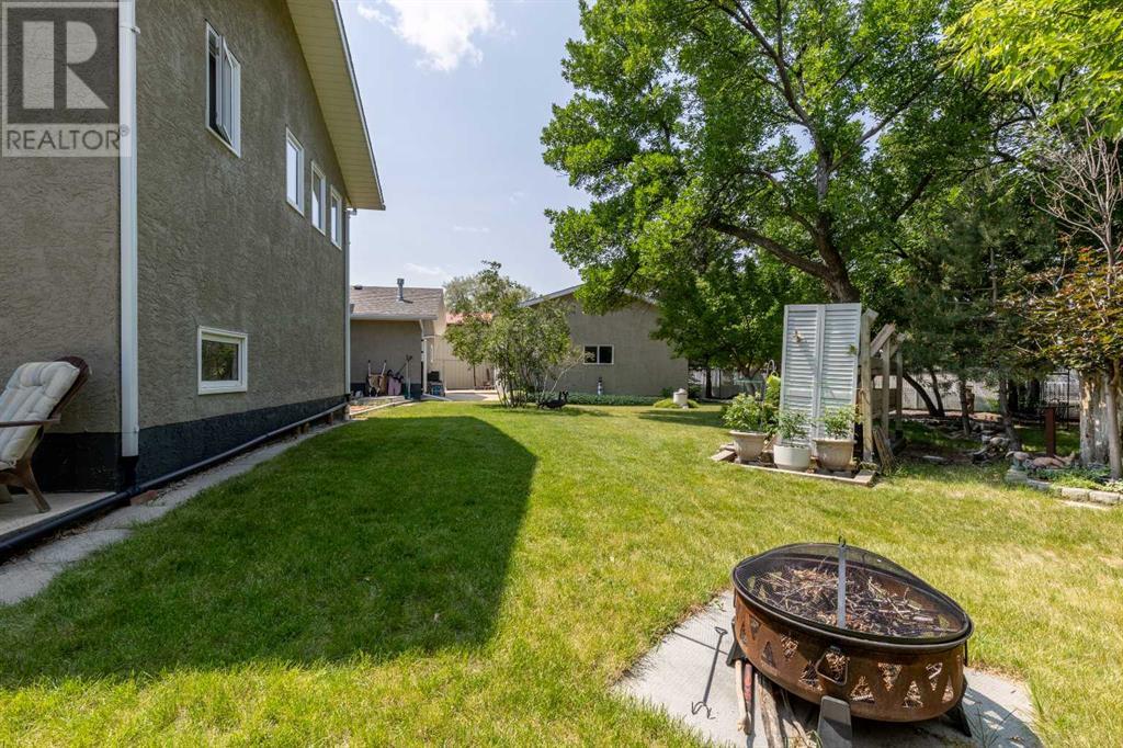 2705 32a Avenue S, Lethbridge, Alberta  T1K 2Y1 - Photo 39 - A2235049