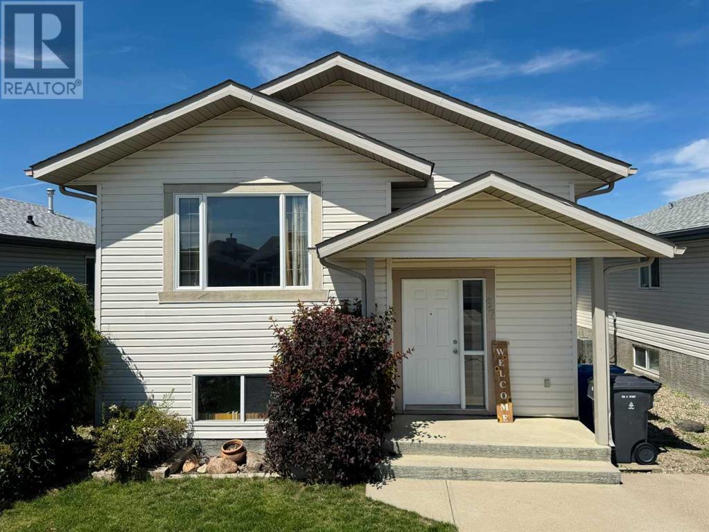 67 Cowichan Court W, Lethbridge, Alberta
