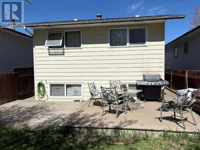 115 Cayuga Crescent W, Lethbridge, Alberta  T1K 5H4 - Photo 2 - A2242573