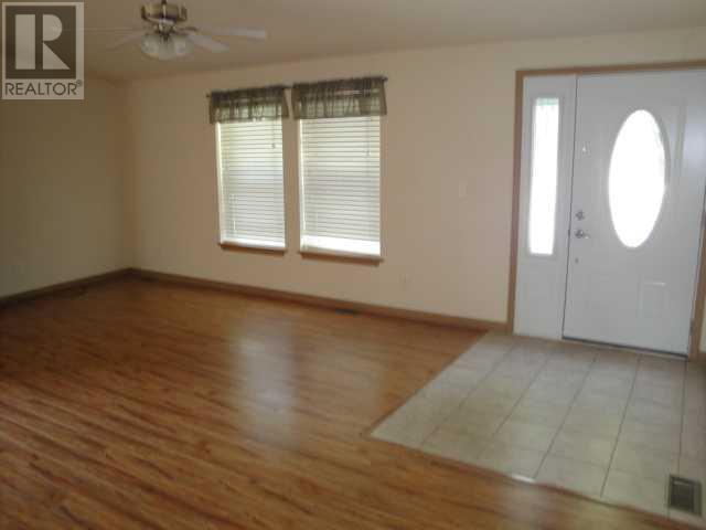 3011 32 Avenue S, Lethbridge, Alberta  T1K 7J3 - Photo 4 - A2229201