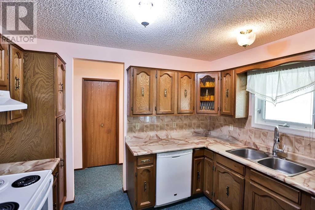 5310 45 Street, Taber, Alberta  T1G 1G6 - Photo 12 - A2241205