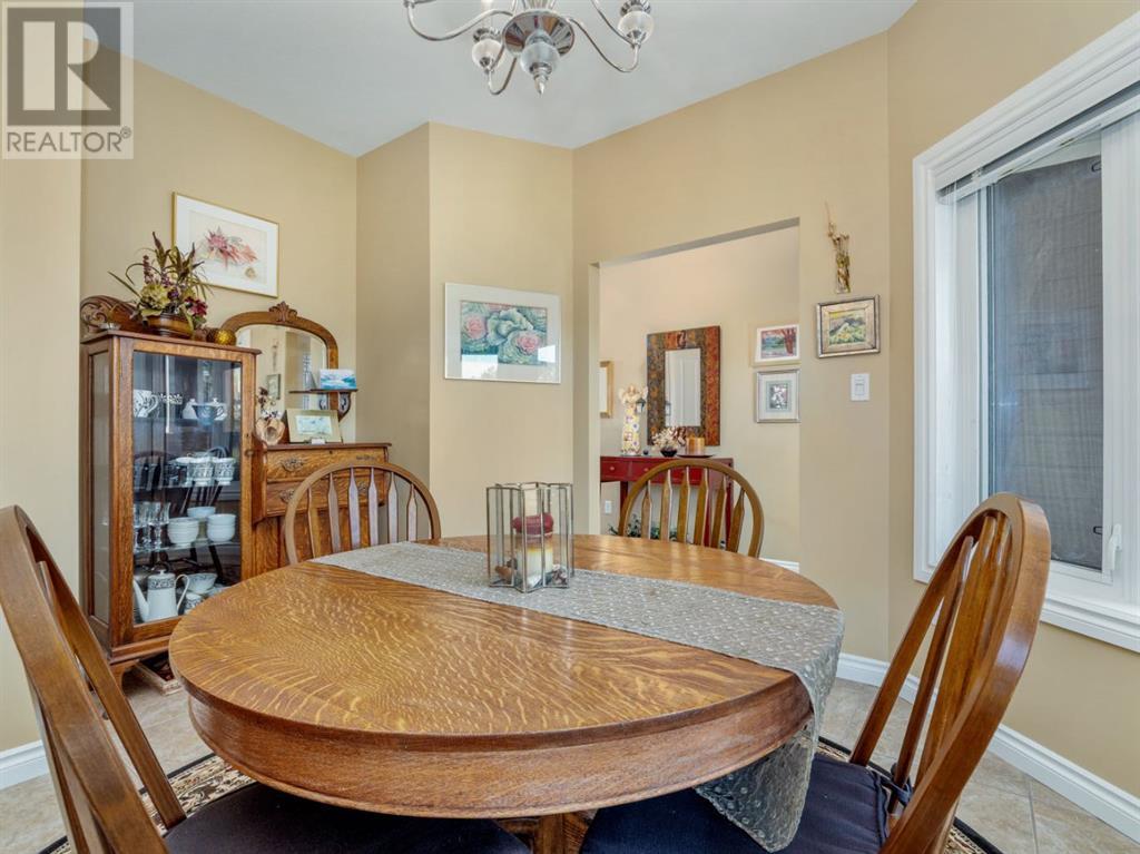841 1 Street W, Cardston, Alberta  T0K 0K0 - Photo 5 - A2242283