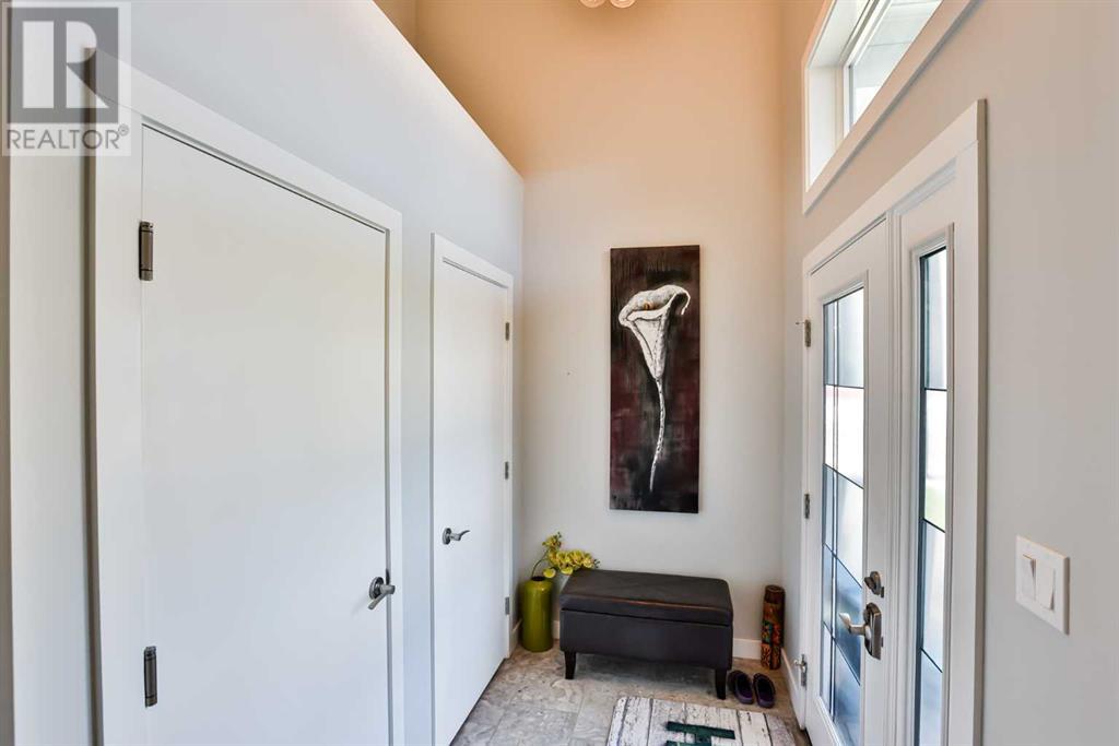 526 Devonia Road W, Lethbridge, Alberta  T1J 5J7 - Photo 2 - A2242791