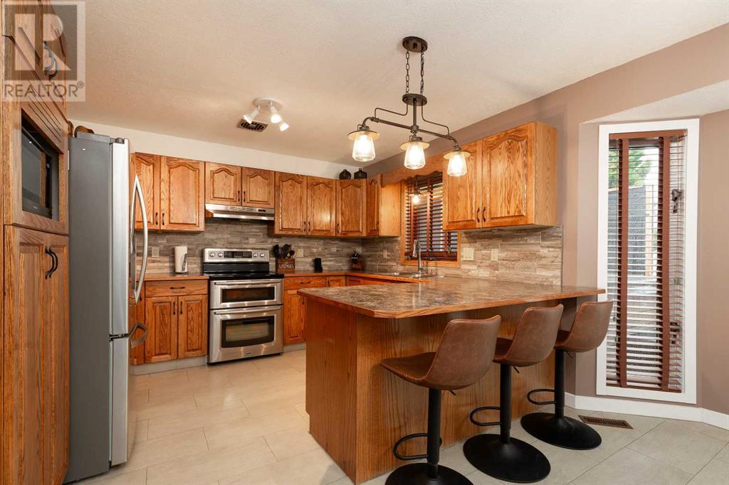 39 Bluefox Boulevard N, Lethbridge, Alberta  T1H 5Z8 - Photo 6 - A2242675
