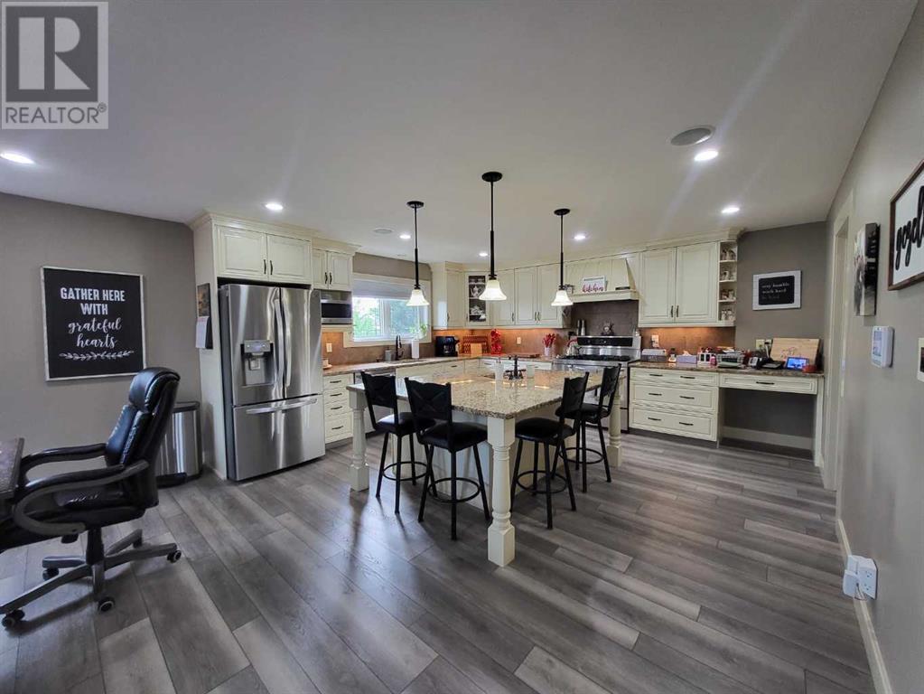 713 Centennial Avenue, Nobleford, Alberta  T0L 1S0 - Photo 15 - A2227126