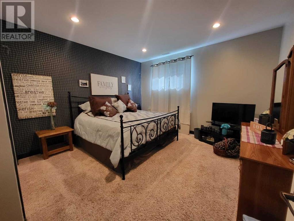 713 Centennial Avenue, Nobleford, Alberta  T0L 1S0 - Photo 30 - A2227126