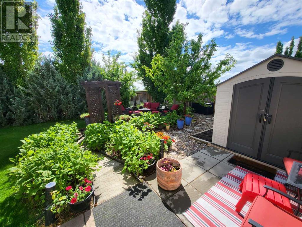 713 Centennial Avenue, Nobleford, Alberta  T0L 1S0 - Photo 44 - A2227126