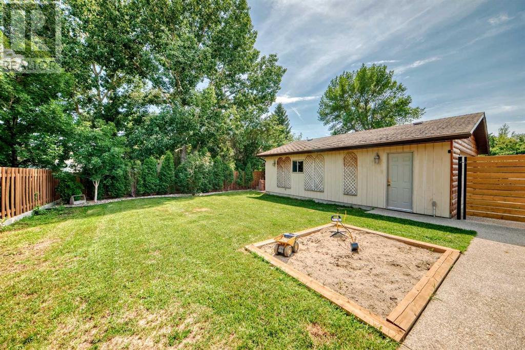 919 22 Avenue, Coaldale, Alberta  T1M 1B5 - Photo 3 - A2241488