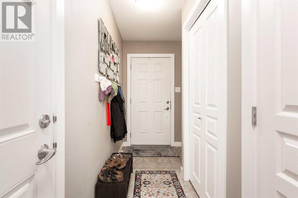 2, 213 Silkstone Road W, Lethbridge, Alberta  T1J 4J9 - Photo 2 - A2243140