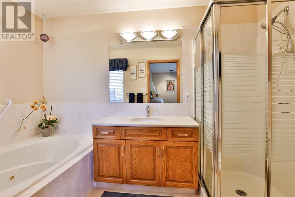 57 Canyon Boulevard W, Lethbridge, Alberta  T1K 6X6 - Photo 11 - A2211624