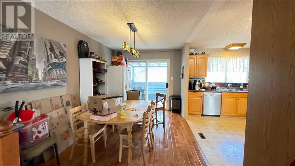 194 Pensacola Court W, Lethbridge, Alberta  T1K 4R6 - Photo 6 - A2243090
