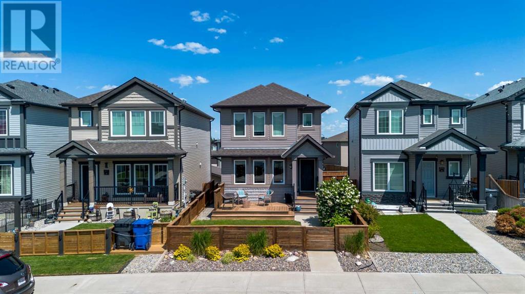 531 Moonlight Lane W, Lethbridge, Alberta  T1J 5K1 - Photo 2 - A2241846