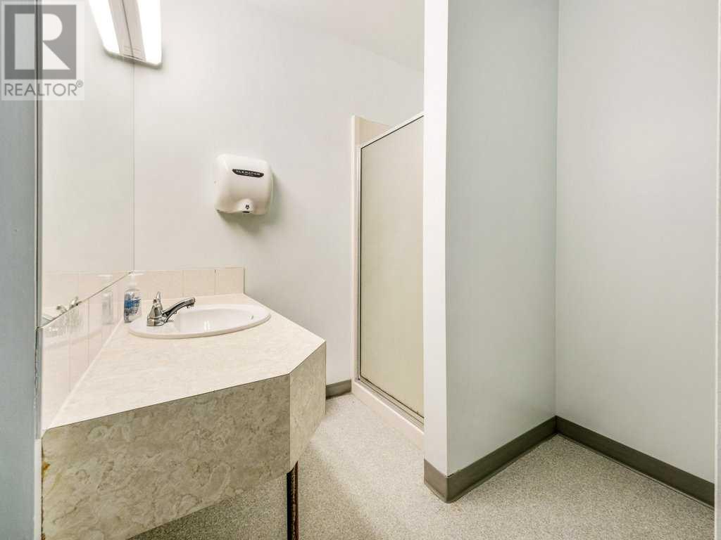 202, 75 Temple Boulevard W, Lethbridge, Alberta  t1k 5m2 - Photo 45 - A2237079