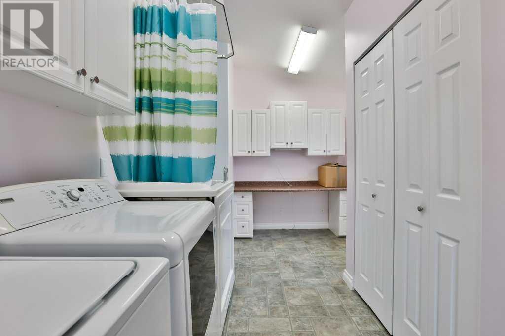 102 Fairmont Cove S, Lethbridge, Alberta  T1K 7M6 - Photo 31 - A2211982