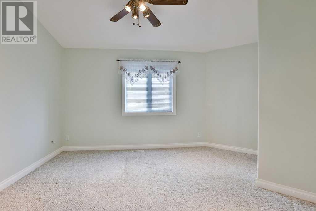 102 Fairmont Cove S, Lethbridge, Alberta  T1K 7M6 - Photo 23 - A2211982