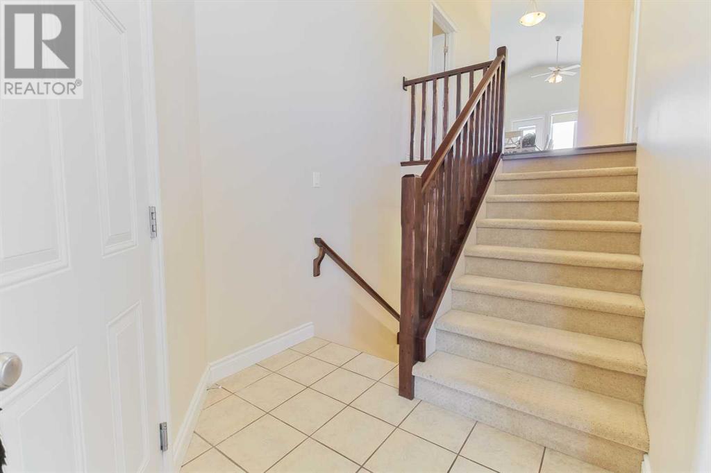 223 Gateway Manor S, Lethbridge, Alberta  T1K 5S1 - Photo 5 - A2225950