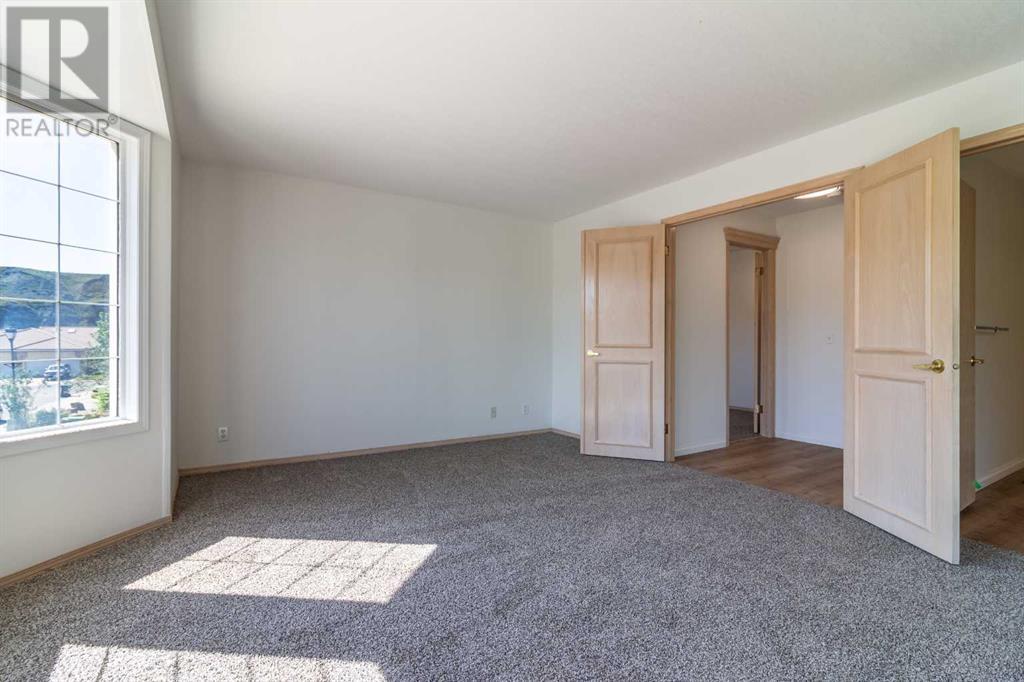 19 Canyon Court W, Lethbridge, Alberta  T1K 6V1 - Photo 18 - A2243472
