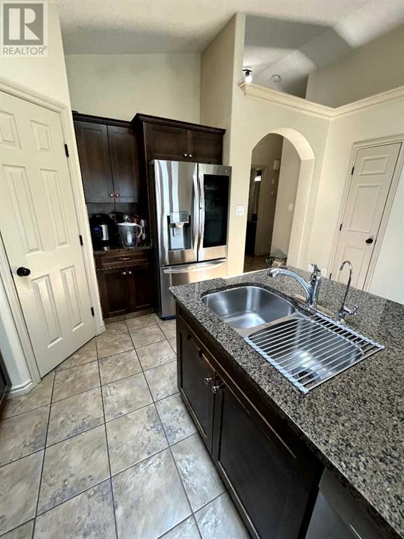226 Gateway Manor S, Lethbridge, Alberta  T1K 5S1 - Photo 14 - A2238604