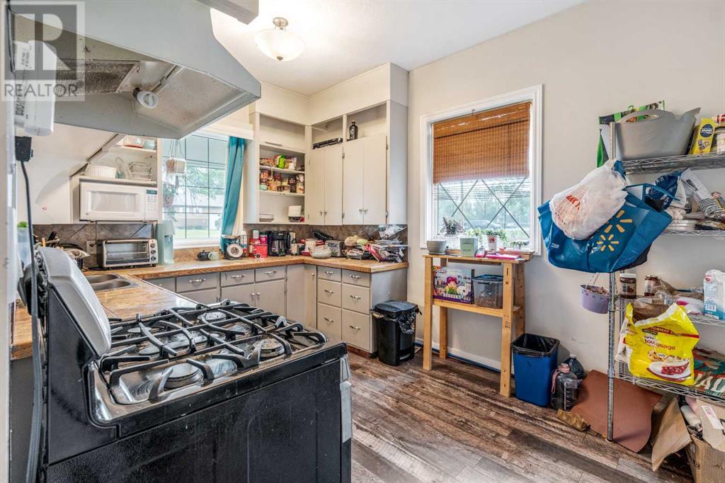 505 3 Street, Stirling, Alberta  T0K 2E0 - Photo 8 - A2233941