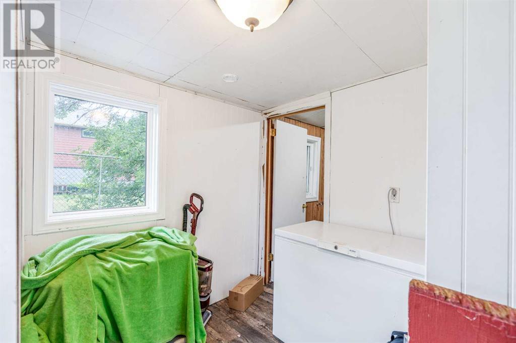 505 3 Street, Stirling, Alberta  T0K 2E0 - Photo 14 - A2233941