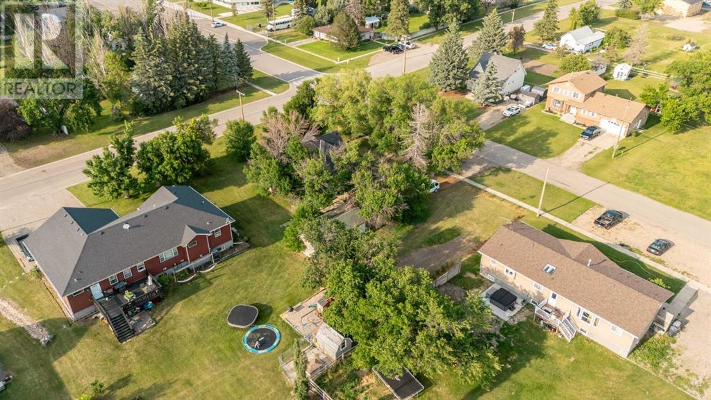 505 3 Street, Stirling, Alberta  T0K 2E0 - Photo 44 - A2233941