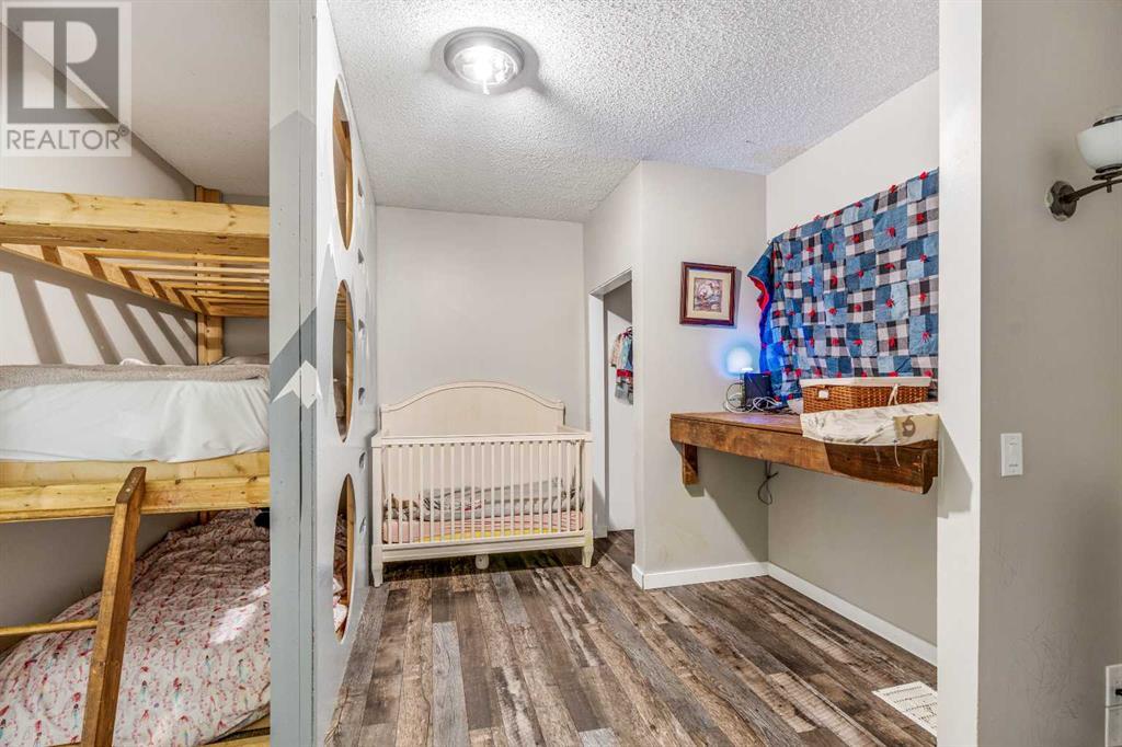 505 3 Street, Stirling, Alberta  T0K 2E0 - Photo 27 - A2233941