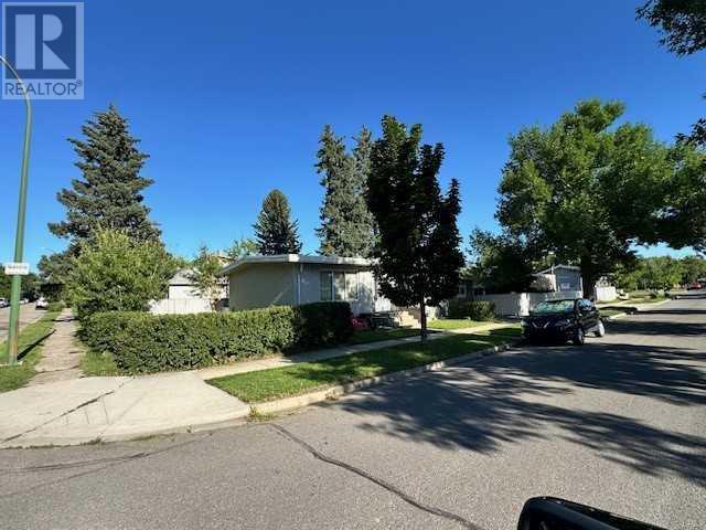 515 18 Street N, Lethbridge, Alberta  T1H 3G6 - Photo 2 - A2238305