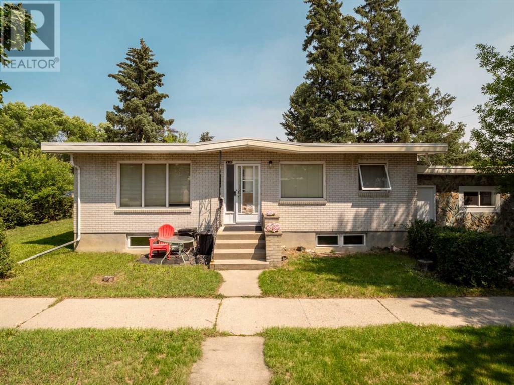 515 18 Street N, Lethbridge, Alberta  T1H 3G6 - Photo 4 - A2238305