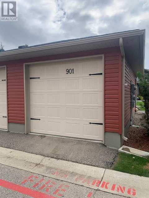 1, 893 Mount Sundance Manor W, Lethbridge, Alberta  T1J 1X5 - Photo 17 - A2243874