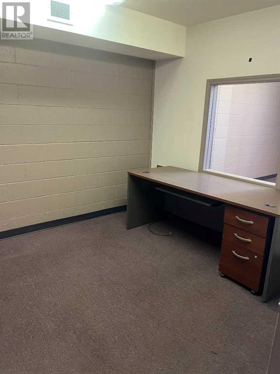 223 12b Street N, Lethbridge, Alberta  T1H 2K8 - Photo 3 - A2243832
