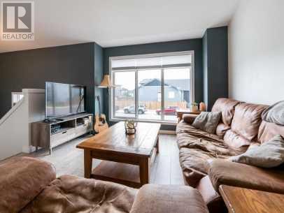 1, 898 Greywolf Run N, Lethbridge, Alberta  T1H 7G7 - Photo 4 - A2243919