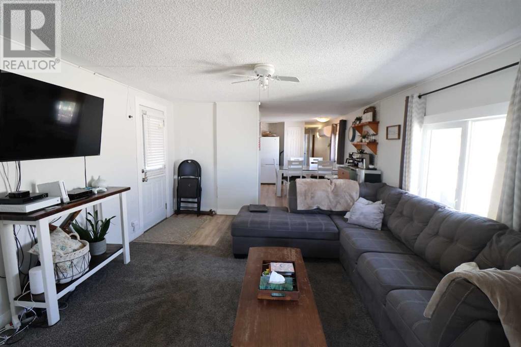 4818 63a Ave, Taber, Alberta  T1G 1J4 - Photo 11 - A2243928
