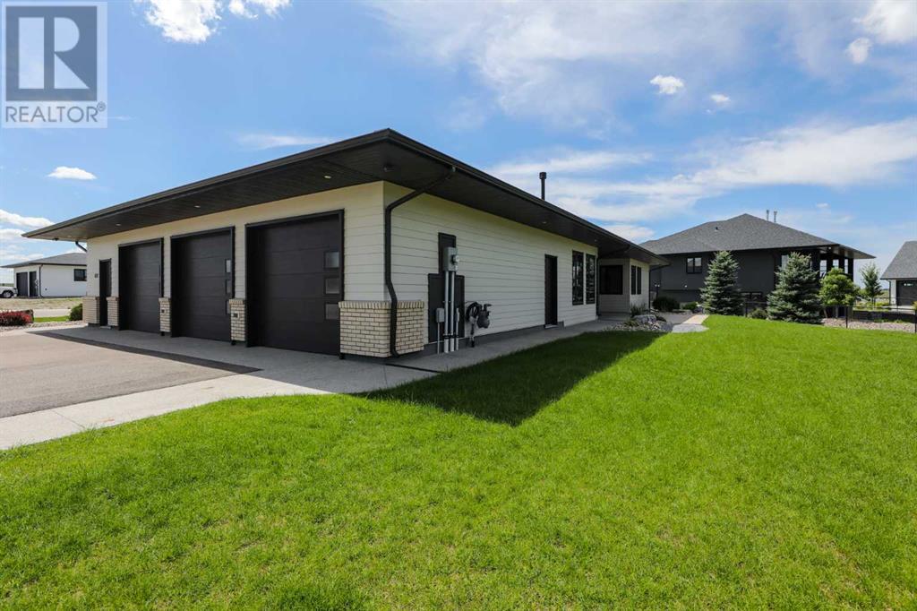 500 Gold Canyon Place S, Lethbridge, Alberta  T1K 8J1 - Photo 3 - A2244004
