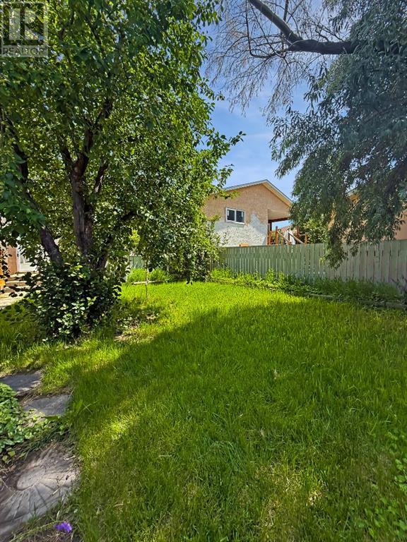 199 Rocky Mountain Boulevard W, Lethbridge, Alberta  T1K 6Z4 - Photo 37 - A2243698