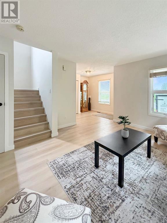 199 Rocky Mountain Boulevard W, Lethbridge, Alberta  T1K 6Z4 - Photo 5 - A2243698