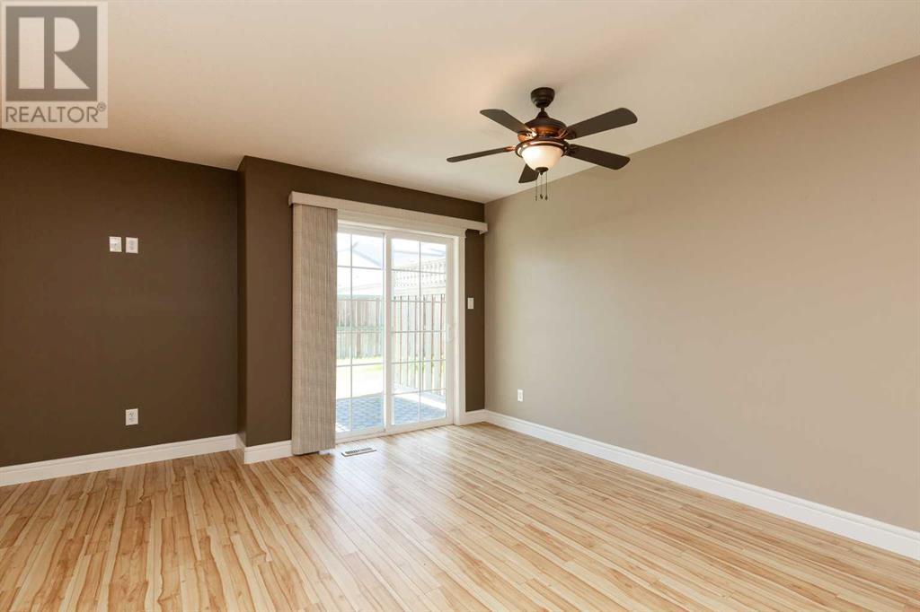 3, 895 Mt Sundance Manor W, Lethbridge, Alberta  T1J 1X7 - Photo 6 - A2243724