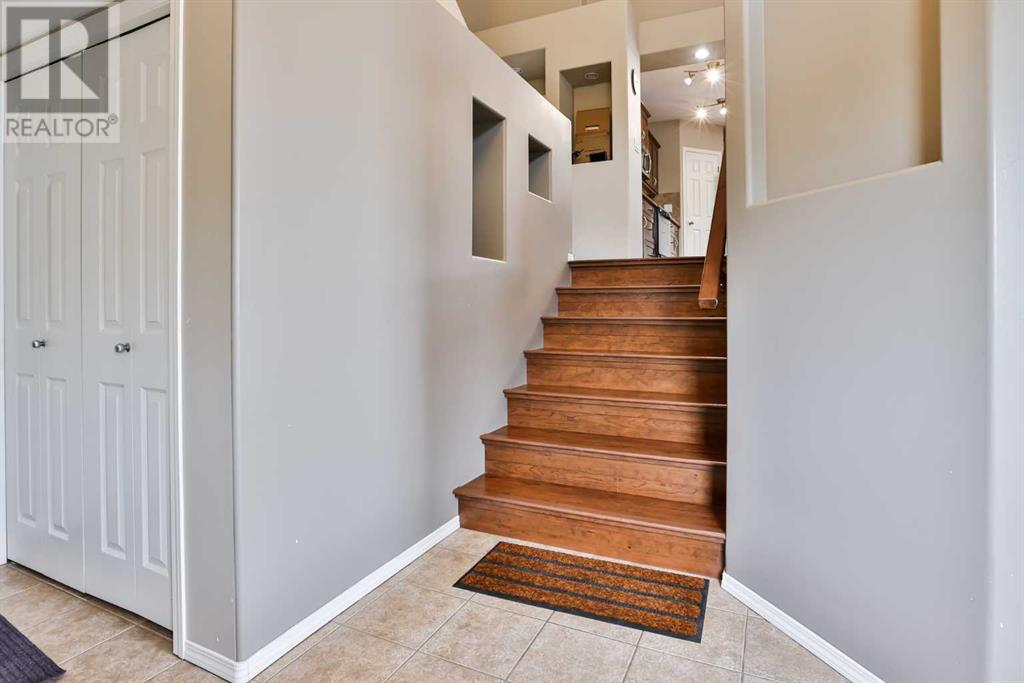 504 Couleesprings Crescent S, Lethbridge, Alberta  T1K 5R5 - Photo 4 - A2229276