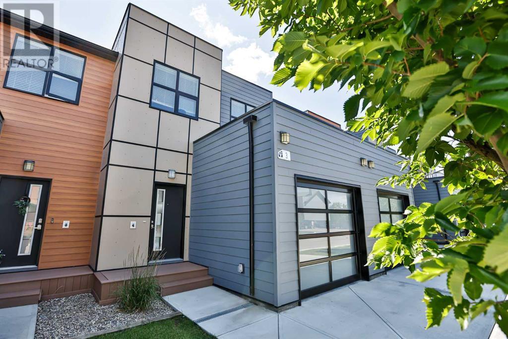 3, 73 Aquitania Circle W, Lethbridge, Alberta