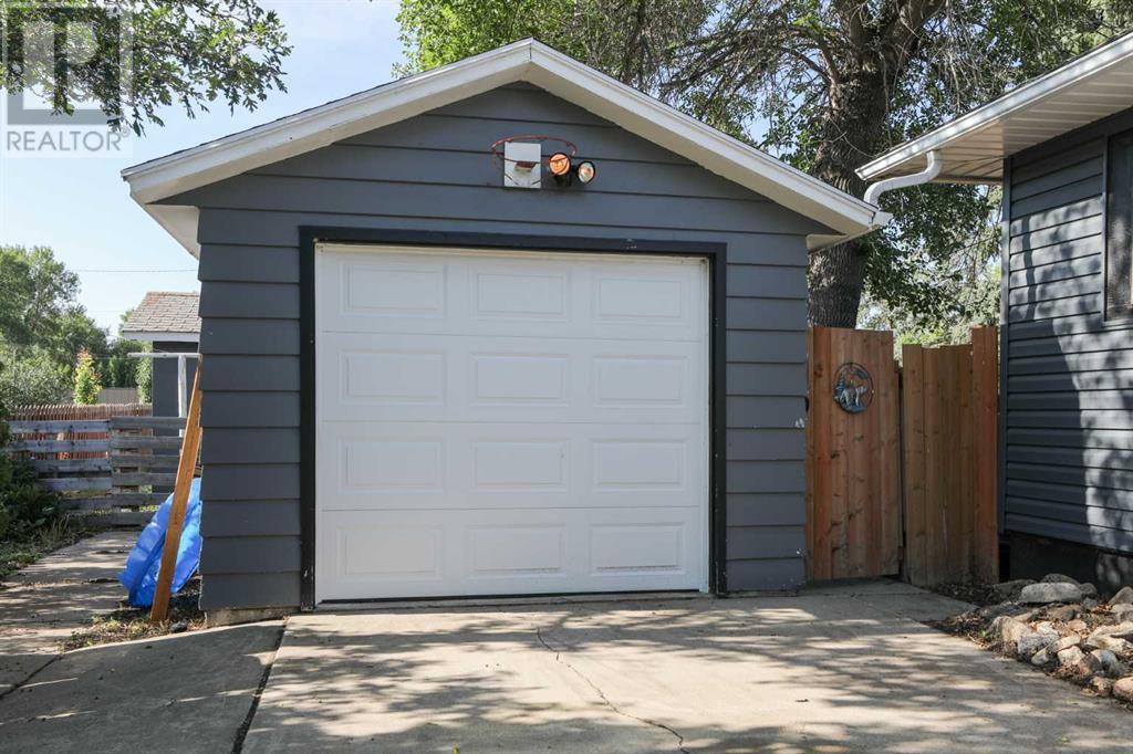2013 21 Avenue, Coaldale, Alberta  T1M 1H9 - Photo 11 - A2244050