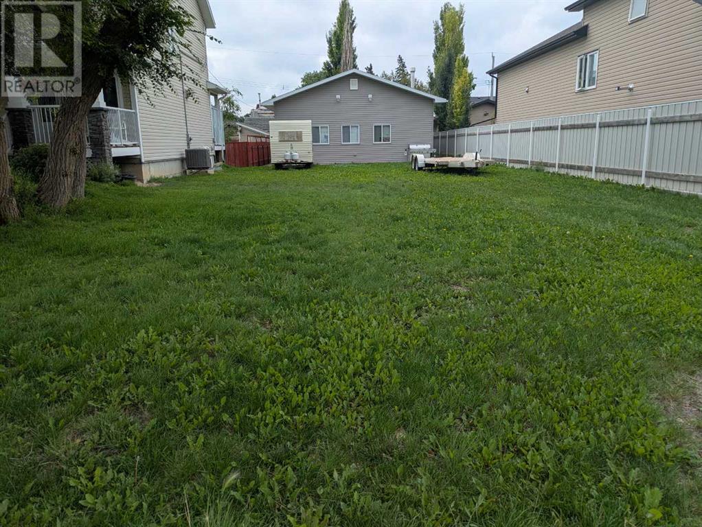 1120 43 Avenue N, Lethbridge, Alberta  T1H 6C2 - Photo 4 - A2244108